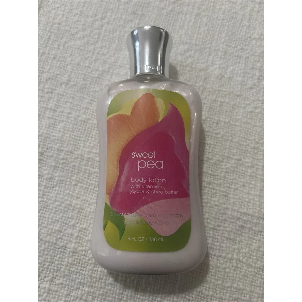 Bath & Body Works Sweet Pea Women's Body‎ Lotion 8 oz NEW Retired
